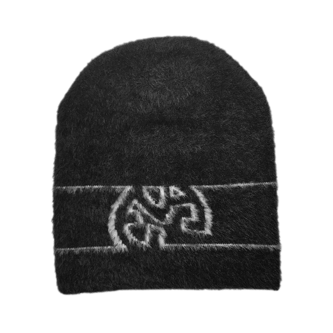 eva-fluffy-beanie-2